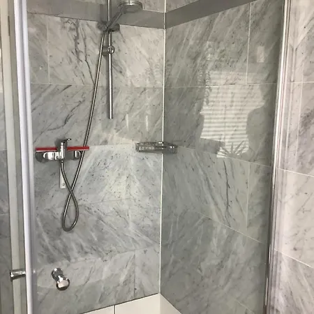 Helle Freundliche 50qm Mit Garten Zum Wohlfuehlen *