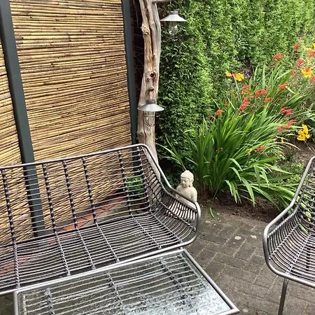 Helle Freundliche 50qm Mit Garten Zum Wohlfuehlen *