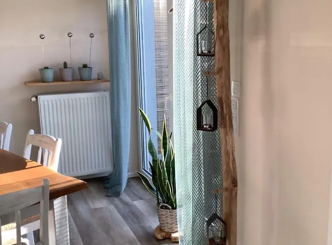 Helle Freundliche 50qm Mit Garten Zum Wohlfuehlen Apartment