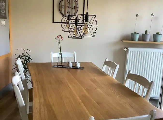 Helle Freundliche 50qm Mit Garten Zum Wohlfuehlen *